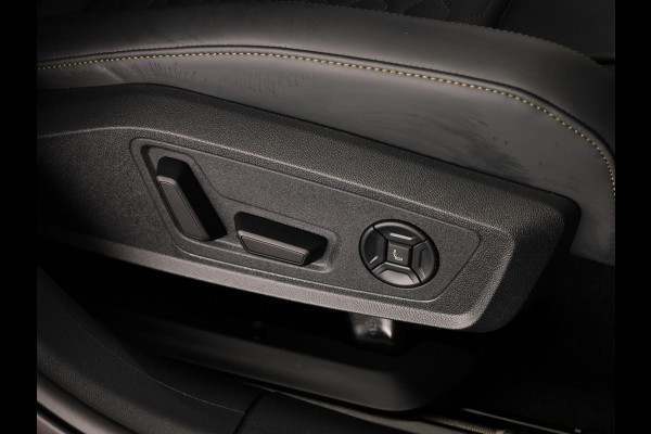 Audi A5 Avant RS 5 e-hybrid quattro | Panoramadak | Keramische remmen | Carbon pakket | RS Design pakket | Head Up display |