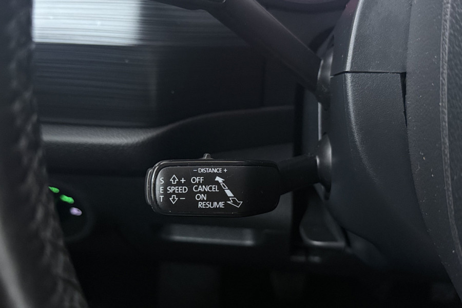Škoda Kodiaq 1.5 TSI Business Edition 7p. (TREKHAAK, CAMERA, CRUISE ADAPTIEF, STOELVERWARMING, NAVIGATIE, CARPLAY)