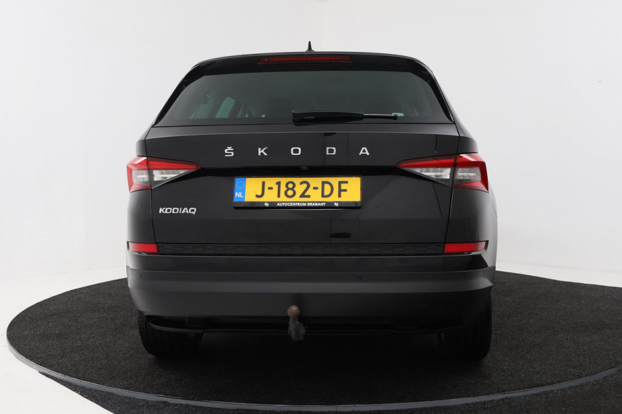 Škoda Kodiaq 1.5 TSI Business Edition 7p. (TREKHAAK, CAMERA, CRUISE ADAPTIEF, STOELVERWARMING, NAVIGATIE, CARPLAY)