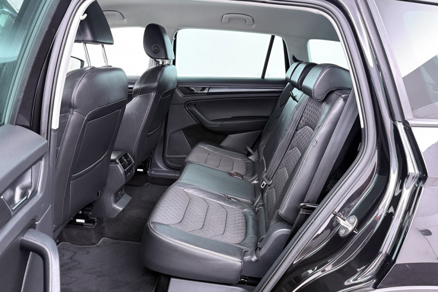 Škoda Kodiaq 1.5 TSI Business Edition 7p. (TREKHAAK, CAMERA, CRUISE ADAPTIEF, STOELVERWARMING, NAVIGATIE, CARPLAY)