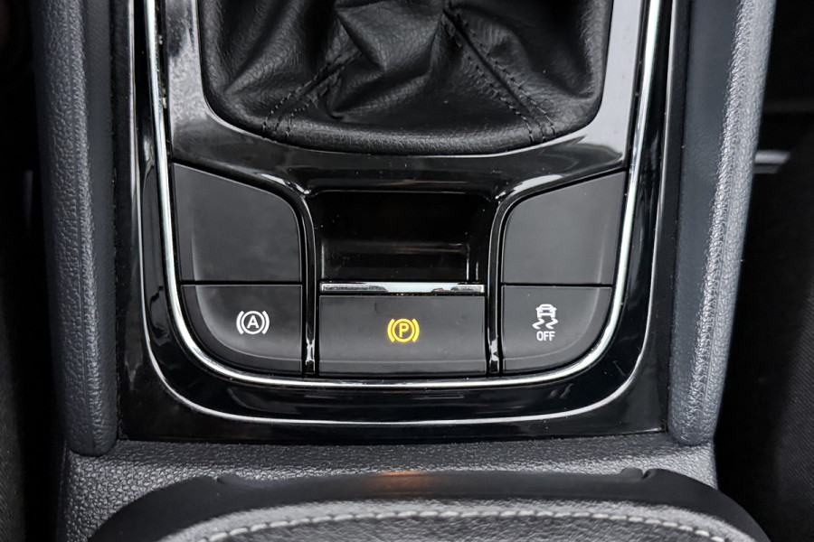 Škoda Kodiaq 1.5 TSI Business Edition 7p. (TREKHAAK, CAMERA, CRUISE ADAPTIEF, STOELVERWARMING, NAVIGATIE, CARPLAY)
