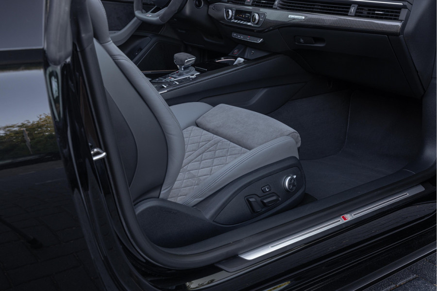 Audi S5 Cabriolet 3.0 TFSI 354pk Quattro S-stoelen B&O Carbon HuD Trekhaak