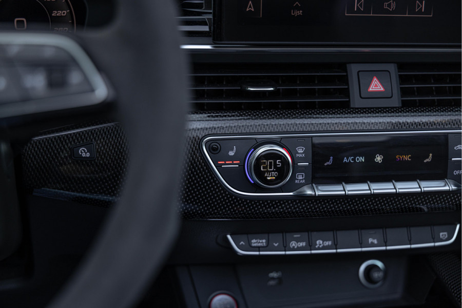 Audi S5 Cabriolet 3.0 TFSI 354pk Quattro S-stoelen B&O Carbon HuD Trekhaak