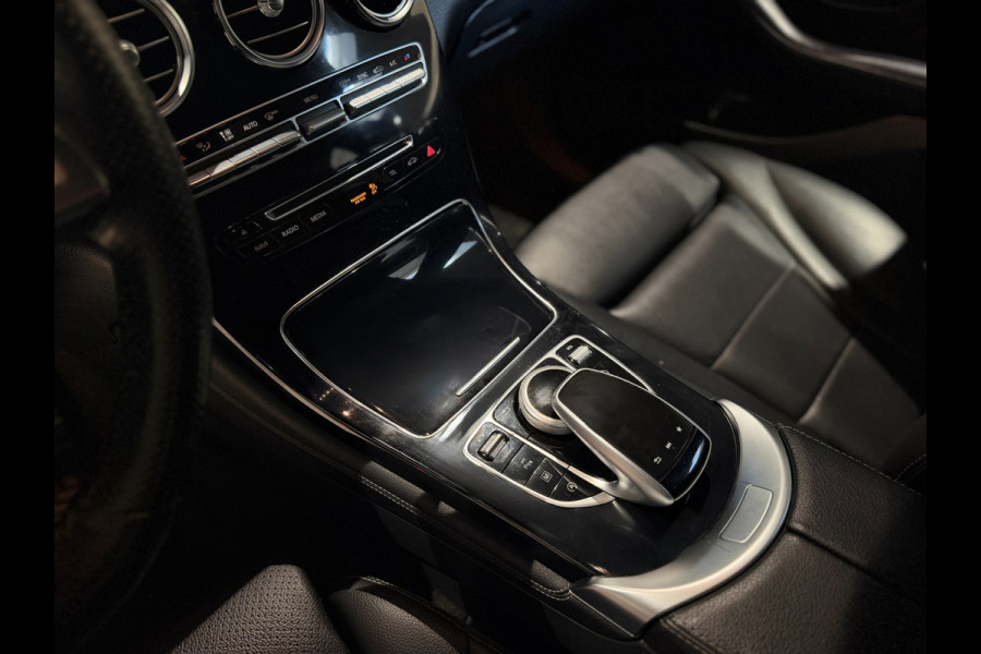 Mercedes-Benz GLC Coupé 250 4MATIC|Camera|Leder|Navi|Treeplanken