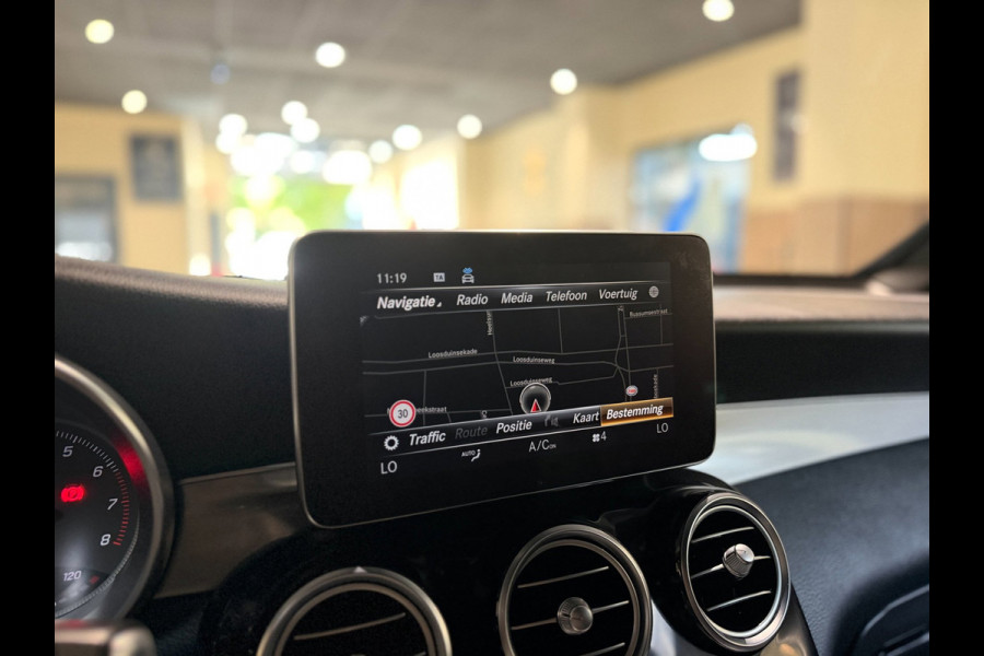 Mercedes-Benz GLC Coupé 250 4MATIC|Camera|Leder|Navi|Treeplanken