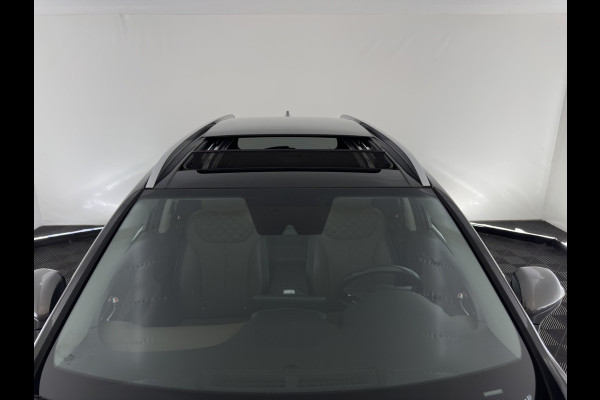 Hyundai Santa Fe 1.6 T-GDI Comfort Smart Sky AWD [ 7-Pers. ] {SoH-100%} (Plug-In) (INCL-BTW) *PANO | LEATHER | FULL-LED | ADAPTIVE-CRUISE | BLINDSPOT | MEMORY-PACK | DIGI-COCKPIT | SHIFTPADDLES | PRIVACYGLASS | NAVI-FULLMAP | KEYLESS | TOWBAR | CARBON | 19''ALU*