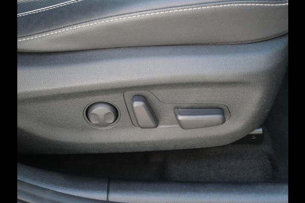 Kia e-Niro ExecutiveLine 64 kWh | Stoelverwarming-ventilatie | Schuif-kanteldak | Keyless |  Electrische Stoelen |