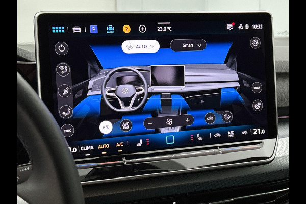 Volkswagen Golf 1.5 eTSI Black Line CAMERA | IQ Light + Grill | VIRTUAL