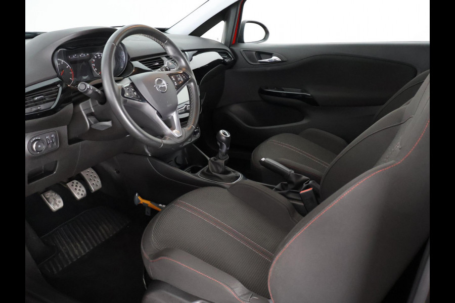Opel Corsa 1.4 Black Edition *Garantie tot 05-2028! | Apple Carplay & AndroidAUTO | Trekhaak | Parkeersensoren | Privacy Glass |