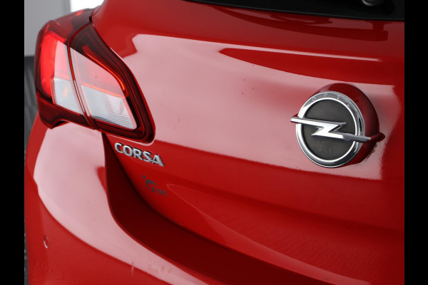 Opel Corsa 1.4 Black Edition *Garantie tot 05-2028! | Apple Carplay & AndroidAUTO | Trekhaak | Parkeersensoren | Privacy Glass |