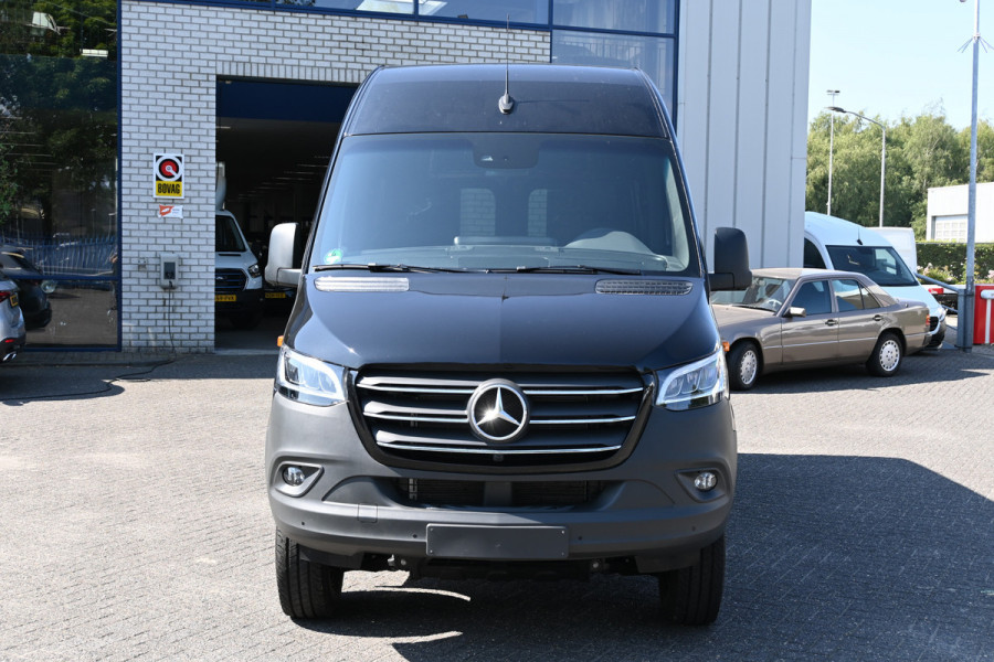 Mercedes-Benz Sprinter 319 CDI 4x4 L2H2 AWD Draaistoelen, 360 Graden camera, LED, Standkachel