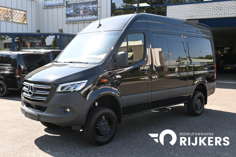 Mercedes-Benz Sprinter 319 CDI 4x4 L2H2 AWD Draaistoelen, 360 Graden camera, LED, Standkachel