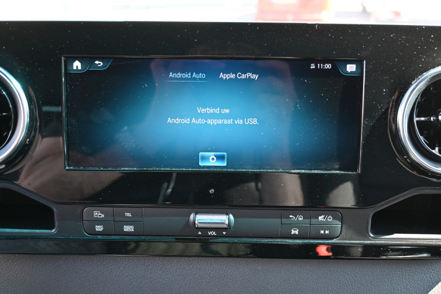 Mercedes-Benz Sprinter 319 CDI 4x4 L2H2 AWD Draaistoelen, 360 Graden camera, LED, Standkachel