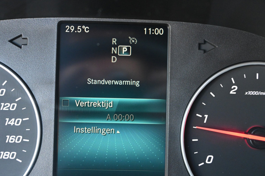 Mercedes-Benz Sprinter 319 CDI 4x4 L2H2 AWD Draaistoelen, 360 Graden camera, LED, Standkachel