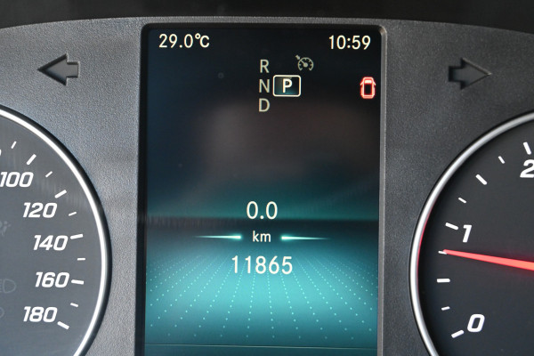 Mercedes-Benz Sprinter 319 CDI 4x4 L2H2 AWD Draaistoelen, 360 Graden camera, LED, Standkachel