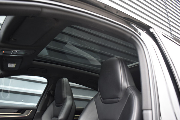 Porsche Cayenne Coupé 3.0 E-Hybrid Sport Design Carbon | Pano | Bijrijdersdisplay | ACC | Bose | 18-voudig Stoelen | 22'' Wielen |
