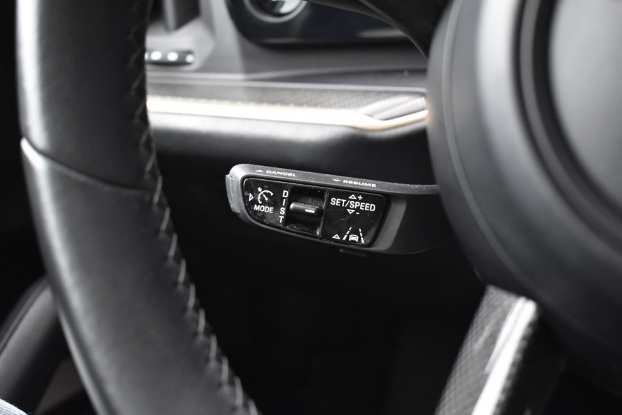 Porsche Cayenne Coupé 3.0 E-Hybrid Sport Design Carbon | Pano | Bijrijdersdisplay | ACC | Bose | 18-voudig Stoelen | 22'' Wielen |