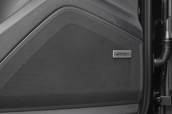 Porsche Cayenne Coupé 3.0 E-Hybrid Sport Design Carbon | Pano | Bijrijdersdisplay | ACC | Bose | 18-voudig Stoelen | 22'' Wielen |