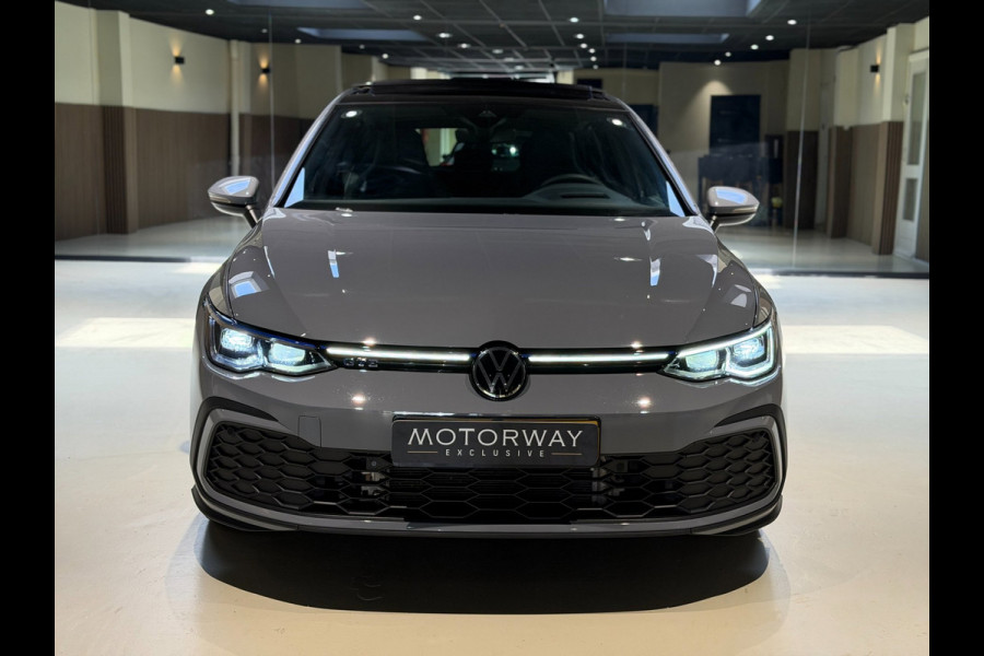 Volkswagen Golf 1.4 eHybrid GTE|Pano|Keyless|Matrix|HUD|Sfeer|