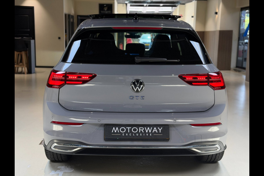 Volkswagen Golf 1.4 eHybrid GTE|Pano|Keyless|Matrix|HUD|Sfeer|