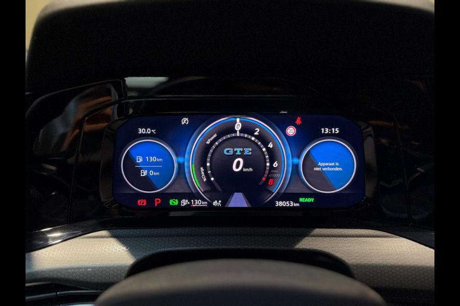 Volkswagen Golf 1.4 eHybrid GTE|Pano|Keyless|Matrix|HUD|Sfeer|