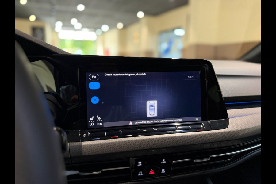 Volkswagen Golf 1.4 eHybrid GTE|Pano|Keyless|Matrix|HUD|Sfeer|