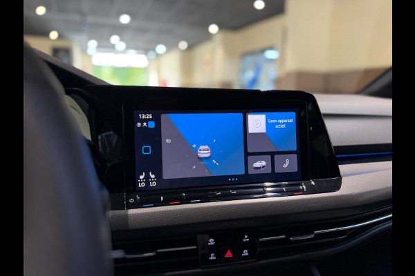 Volkswagen Golf 1.4 eHybrid GTE|Pano|Keyless|Matrix|HUD|Sfeer|