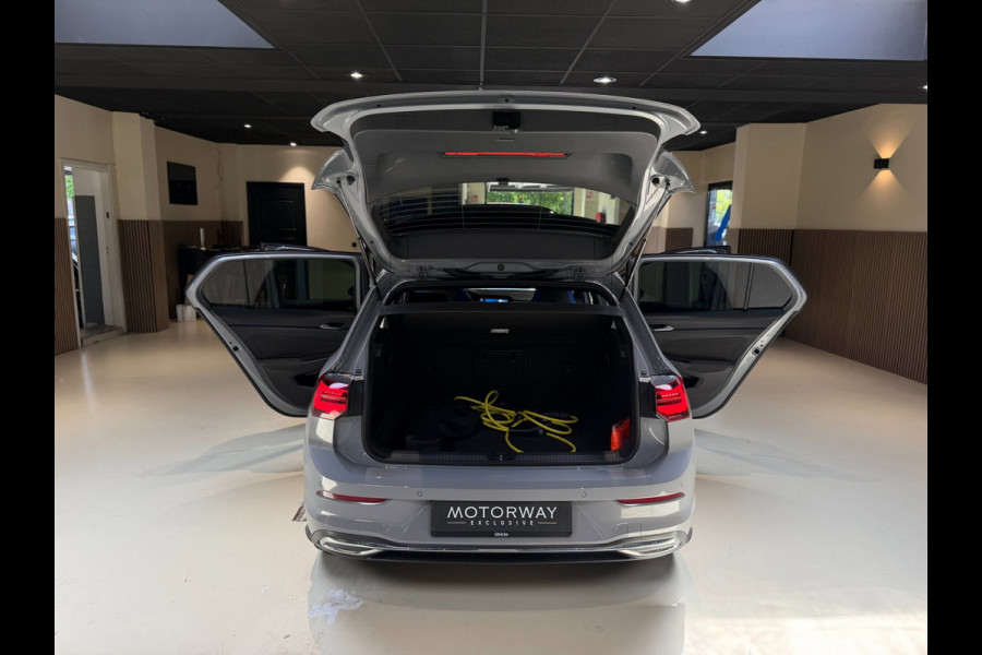 Volkswagen Golf 1.4 eHybrid GTE|Pano|Keyless|Matrix|HUD|Sfeer|