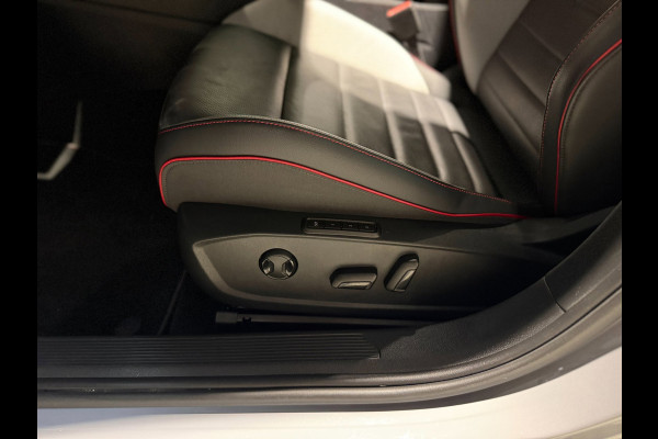 Volkswagen Golf 2.0 TSI GTI Clubsport Akrapovic|Pano|HUD|Matrix|H&K|Leder|Camera|