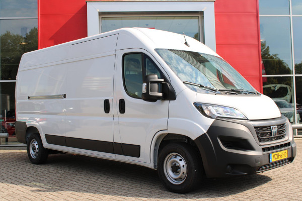 Fiat Ducato 33 2.2 MultiJet 140PK L3H2 | NIEUWE BUS! BPM VRIJ! | ACHTERUITRIJ CAMERA | APPLE CARPLAY/ANDROID AUTO | 3-ZITS | CRUISE CONTROL | CLIMATE CONTROL | DAB+ RADIO | DIGITALE COCKPIT |