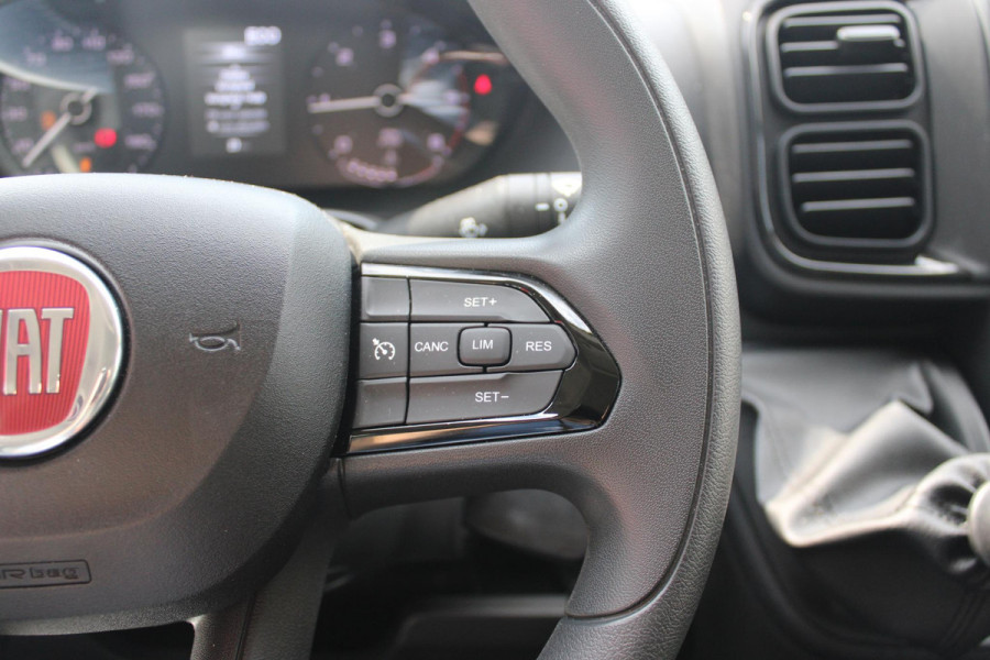 Fiat Ducato 33 2.2 MultiJet 140PK L3H2 | NIEUWE BUS! BPM VRIJ! | ACHTERUITRIJ CAMERA | APPLE CARPLAY/ANDROID AUTO | 3-ZITS | CRUISE CONTROL | CLIMATE CONTROL | DAB+ RADIO | DIGITALE COCKPIT |
