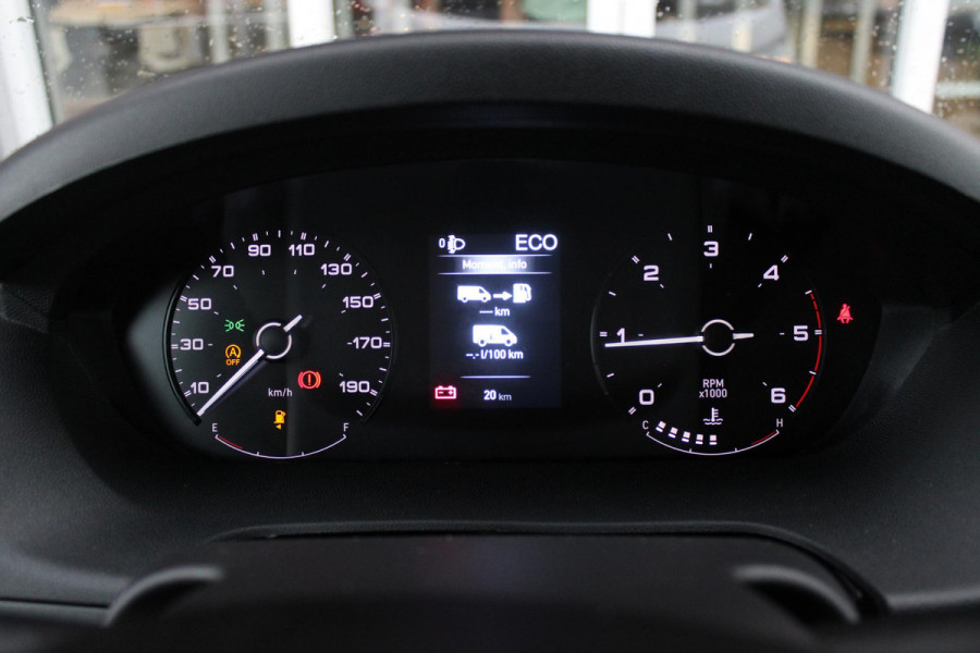 Fiat Ducato 33 2.2 MultiJet 140PK L3H2 | NIEUWE BUS! BPM VRIJ! | ACHTERUITRIJ CAMERA | APPLE CARPLAY/ANDROID AUTO | 3-ZITS | CRUISE CONTROL | CLIMATE CONTROL | DAB+ RADIO | DIGITALE COCKPIT |