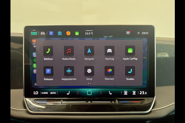 Volkswagen Passat Variant 1.5 eTSI Business Navigatie Apple Carplay Android Auto Camera Parkeerhulp Adaptive Cruise Control Stoel- en stuurverwarming Memory stoelen Virtual Cockpit Climate Control