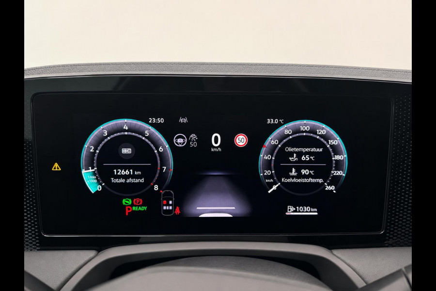 Volkswagen Passat Variant 1.5 eTSI Business Navigatie Apple Carplay Android Auto Camera Parkeerhulp Adaptive Cruise Control Stoel- en stuurverwarming Memory stoelen Virtual Cockpit Climate Control