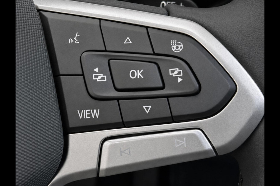 Volkswagen Passat Variant 1.5 eTSI Business Navigatie Apple Carplay Android Auto Camera Parkeerhulp Adaptive Cruise Control Stoel- en stuurverwarming Memory stoelen Virtual Cockpit Climate Control