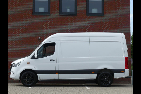 Mercedes-Benz Sprinter 317 CDI L2H2 LED/Camera/PDC/Navigatie