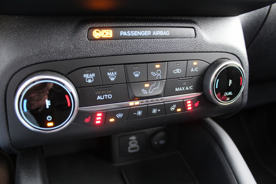 Ford Kuga 2.5 PHEV Vignale | Head-up | BLIS | Adaptieve cruise | B&O | Trekhaak