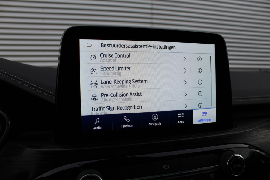 Ford Kuga 2.5 PHEV Vignale | Head-up | BLIS | Adaptieve cruise | B&O | Trekhaak