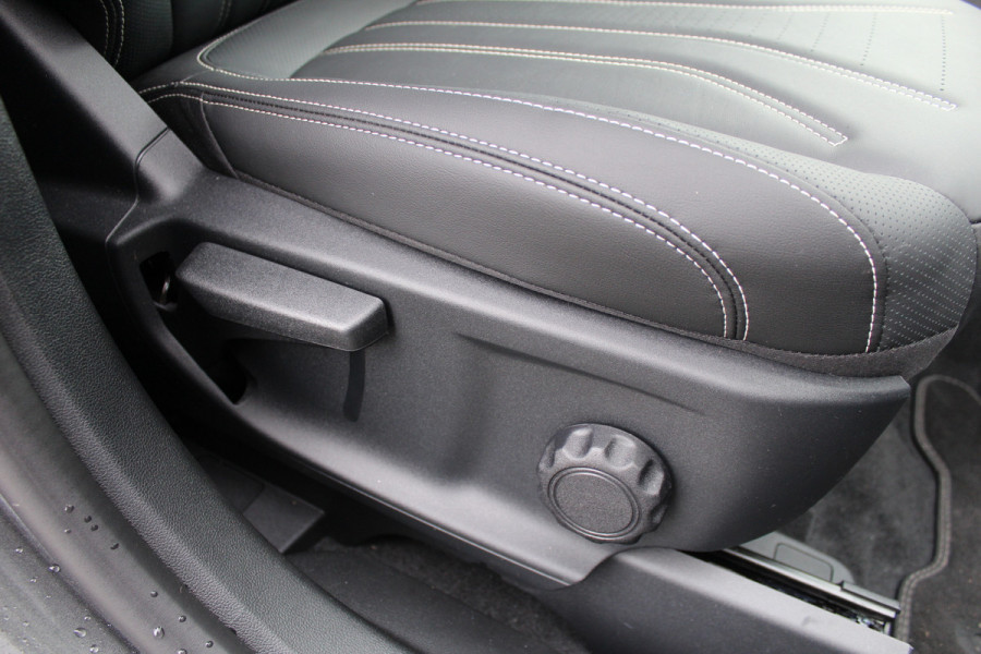 Ford Kuga 2.5 PHEV Vignale | Head-up | BLIS | Adaptieve cruise | B&O | Trekhaak