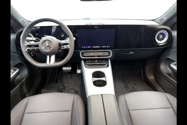 Mercedes-Benz CLA-Klasse Shooting Brake 250+ Business Solution AMG 85 kWh | Trekhaak | Vast panoramadak | Warmtewerend, donkergetint glas | URBAN GUARD | 18 inch vijfspaaks lichtmetalen AMG-velgen |