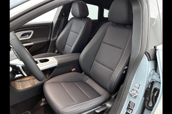 Mercedes-Benz CLA-Klasse Shooting Brake 250+ Business Solution AMG 85 kWh | Trekhaak | Vast panoramadak | Warmtewerend, donkergetint glas | URBAN GUARD | 18 inch vijfspaaks lichtmetalen AMG-velgen |