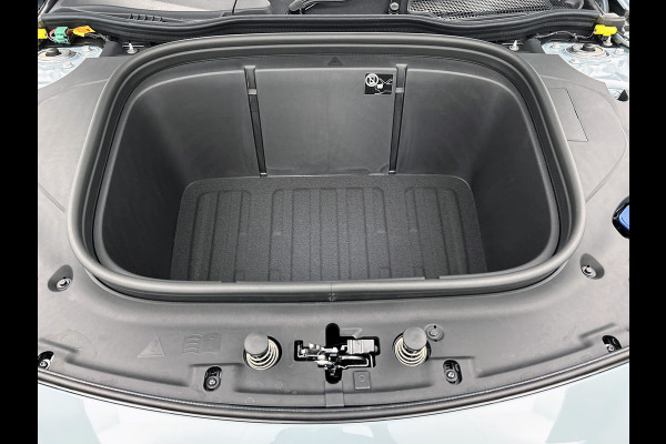 Mercedes-Benz CLA-Klasse Shooting Brake 250+ Business Solution AMG 85 kWh | Trekhaak | Vast panoramadak | Warmtewerend, donkergetint glas | URBAN GUARD | 18 inch vijfspaaks lichtmetalen AMG-velgen |