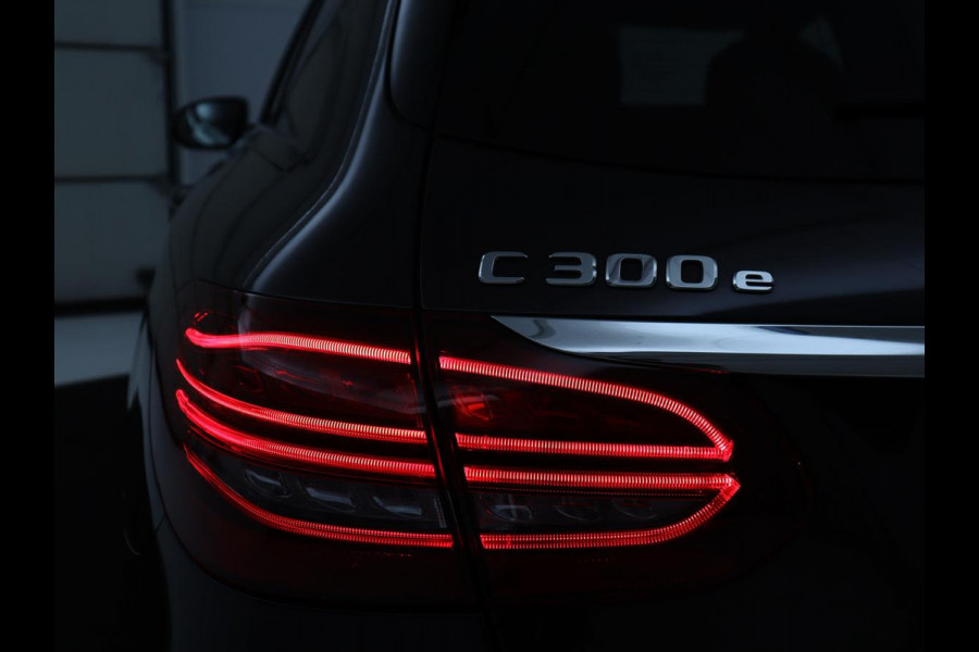 Mercedes-Benz C-Klasse Estate 300 e Business Solution AMG Limited | Trekhaak | Adaptive cruise | 360 camera | Led High Performance | Leder/alcantara | Carplay | Phev | Plug-in