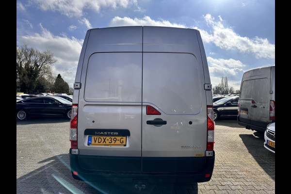 Renault Master T35 2.3 dCi 180 L2H2 Energy ( 3-Pers ) *REFRIGERATED | DOUBLE-SLIDINGDOORS | CAMERA | AIRCO | BLINDSPOT | CRUISE | PDC | TOWBAR*