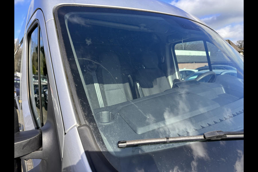 Renault Master T35 2.3 dCi 180 L2H2 Energy ( 3-Pers ) *REFRIGERATED | DOUBLE-SLIDINGDOORS | CAMERA | AIRCO | BLINDSPOT | CRUISE | PDC | TOWBAR*
