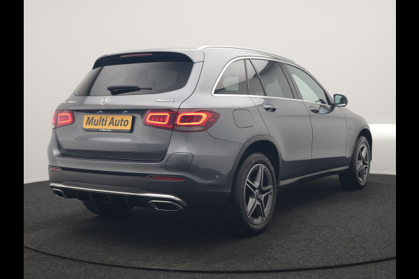 Mercedes-Benz GLC 300e 4MATIC Business Solution AMG PHEV 313pk Dealer O.H. | Trekhaak Afn. | Adaptive Cruise | Head Up | 360 Camera | Multi Beam LED | Lederen Sportstoelen Memory & Massage | Sfeerverlichting | Stoelverwarming | Apple Carplay | Blis | Navigatie | DAB | Plug In Hybrid |