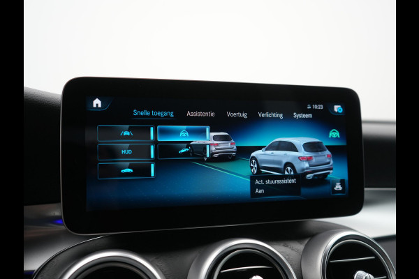 Mercedes-Benz GLC 300e 4MATIC Business Solution AMG PHEV 313pk Dealer O.H. | Trekhaak Afn. | Adaptive Cruise | Head Up | 360 Camera | Multi Beam LED | Lederen Sportstoelen Memory & Massage | Sfeerverlichting | Stoelverwarming | Apple Carplay | Blis | Navigatie | DAB | Plug In Hybrid |