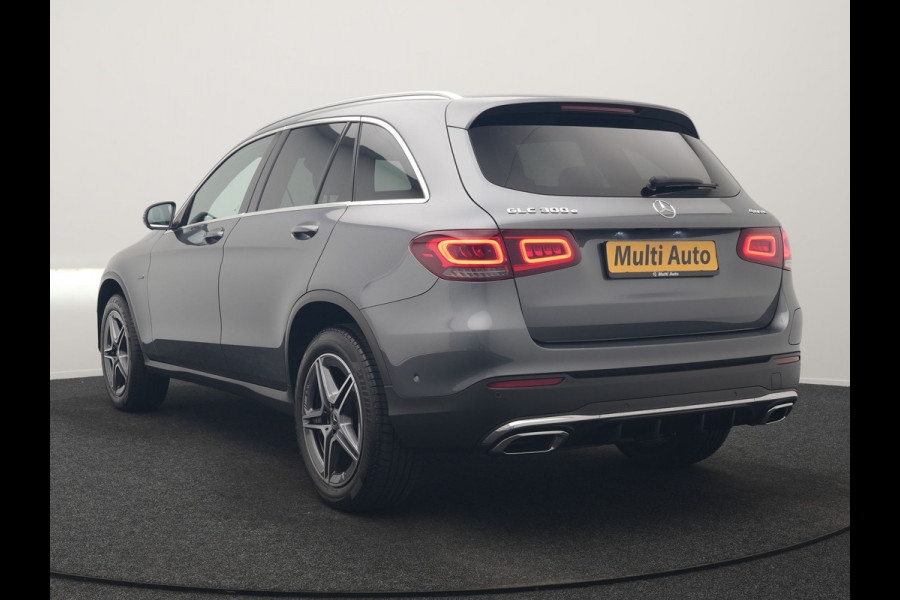 Mercedes-Benz GLC 300e 4MATIC Business Solution AMG PHEV 313pk Dealer O.H. | Trekhaak Afn. | Adaptive Cruise | Head Up | 360 Camera | Multi Beam LED | Lederen Sportstoelen Memory & Massage | Sfeerverlichting | Stoelverwarming | Apple Carplay | Blis | Navigatie | DAB | Plug In Hybrid |
