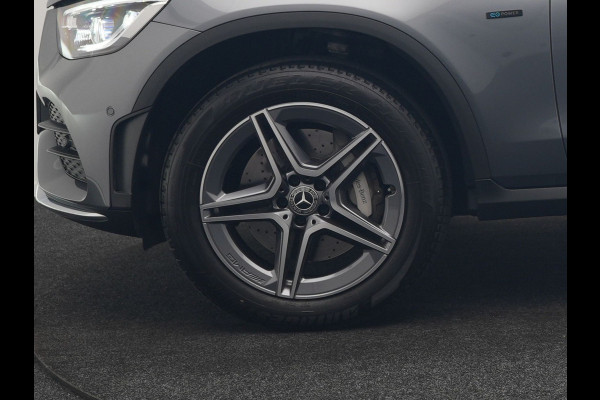 Mercedes-Benz GLC 300e 4MATIC Business Solution AMG PHEV 313pk Dealer O.H. | Trekhaak Afn. | Adaptive Cruise | Head Up | 360 Camera | Multi Beam LED | Lederen Sportstoelen Memory & Massage | Sfeerverlichting | Stoelverwarming | Apple Carplay | Blis | Navigatie | DAB | Plug In Hybrid |