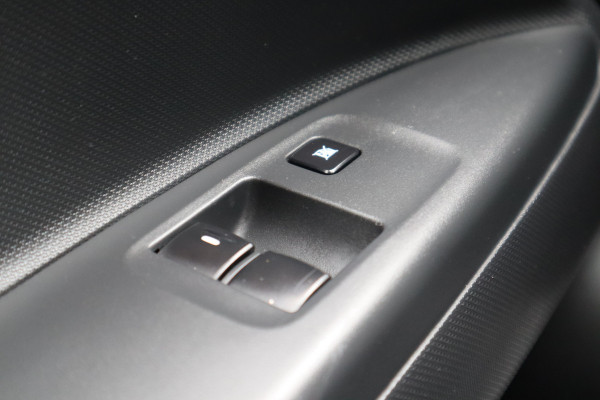 Mitsubishi Space Star 1.2 Connect+ | Carplay |